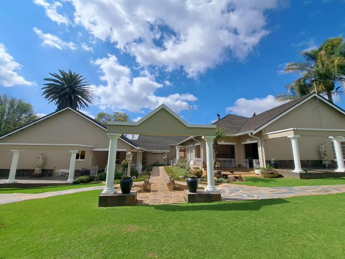 Longtom Farm Guesthouse Lydenburg Eksteriør bilde